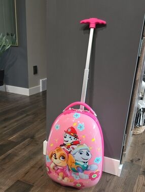 Paw Patrol Kids Pink Hard-Shell Rolling  Suit Case with Pop Up Handle